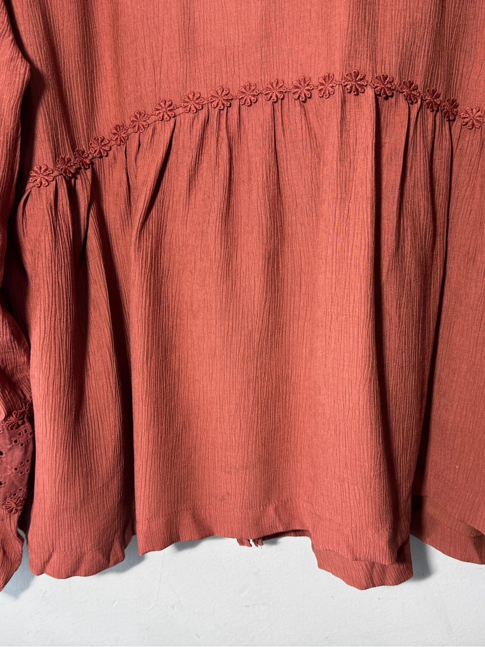 Torrid Daisy Trim Top Size 1X - Picture 11 of 13